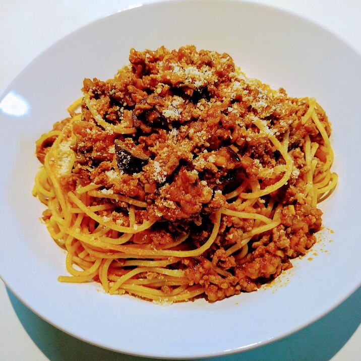 トマト缶詰で簡単♪ボロネーゼパスタ♪